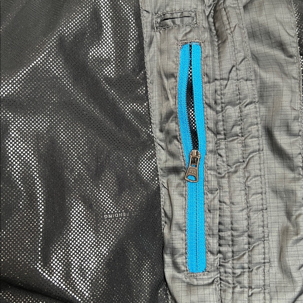 Columbia Omni-Heat Grey Quilted Puffer Jacket - Picture 11 of 12